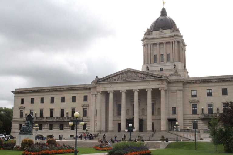 Shannon Martin out, Ken Lee in for Manitoba PC leadership bid