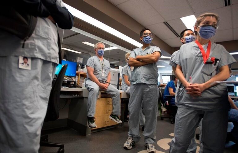 COVID-19: B.C. nurses fear health-care system could ‘crash’ due to vaccine mandate for workers