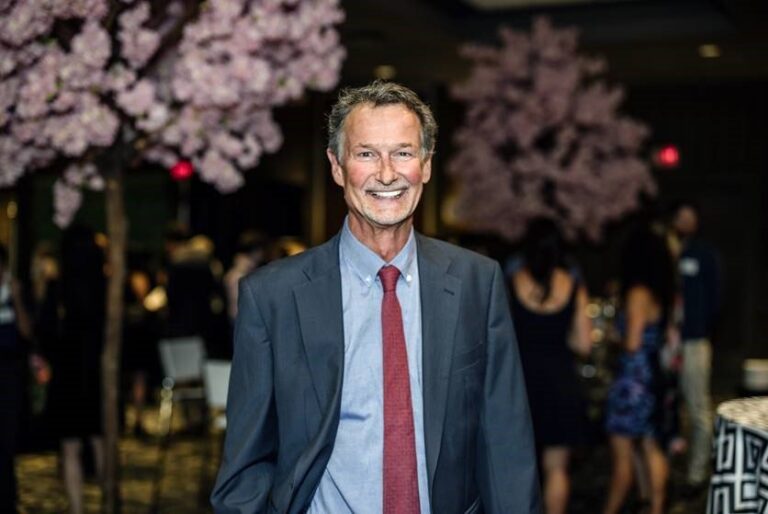 Former Global News anchor, well-known entertainment reporter Larry Day dies at 69