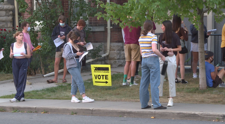 Long lines at Kingston polling stations due to high unregistered voter turnout: Elections Canada
