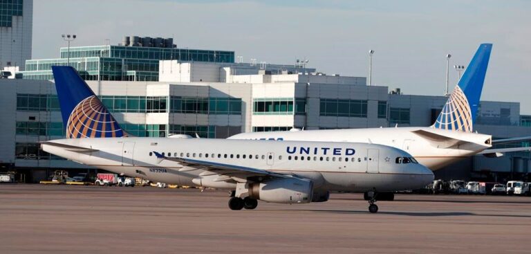 United Airlines lifts systemwide outage after flights grounded, canceled