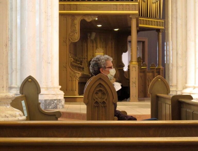 Places of worship granted mask exemption in new Alberta restrictions