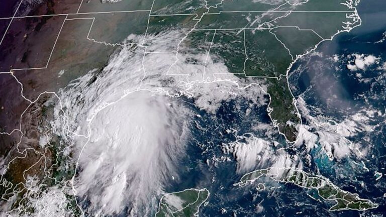 Tropical Storm Nicholas closes in on Texas, school canceled in Houston