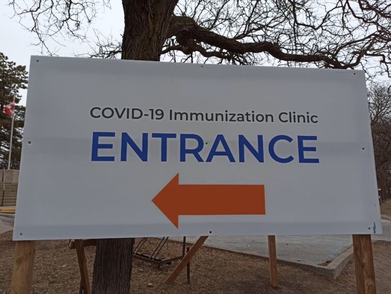 Hamilton’s top doc hopeful Ontario’s proof of vaccination will lead to shots in more arms