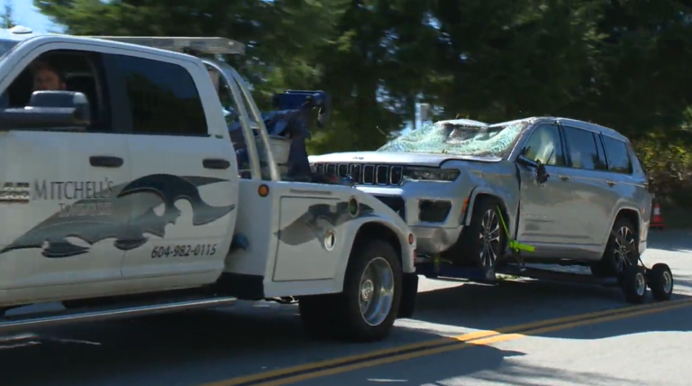 Vancouver man could face charges in crash that killed 2 in West Vancouver
