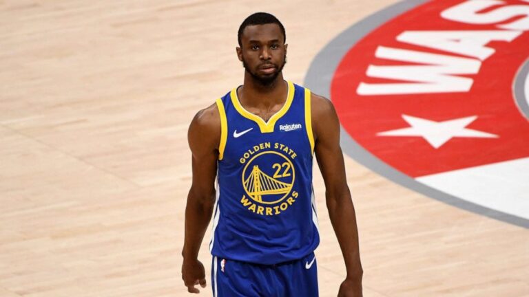 NBA tells unvaccinated players they won’t get paid for missed games