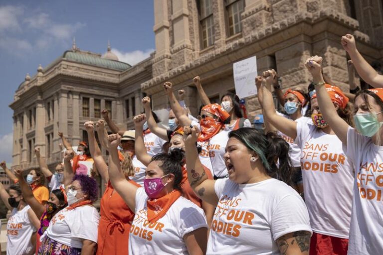 U.S. Judge orders suspension of new and ‘unprecedented’ Texas abortion law