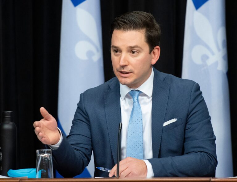 Quebec to invest more than $500,000 to promote the French language among immigrants