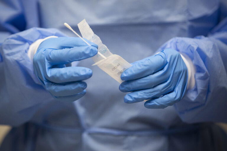 Ontario reports 573 new COVID-19 cases, 10 more deaths