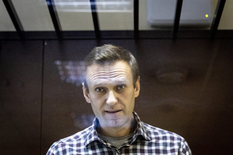 Putin critic Alexei Navalny claims prison authorities designated him as a terrorist