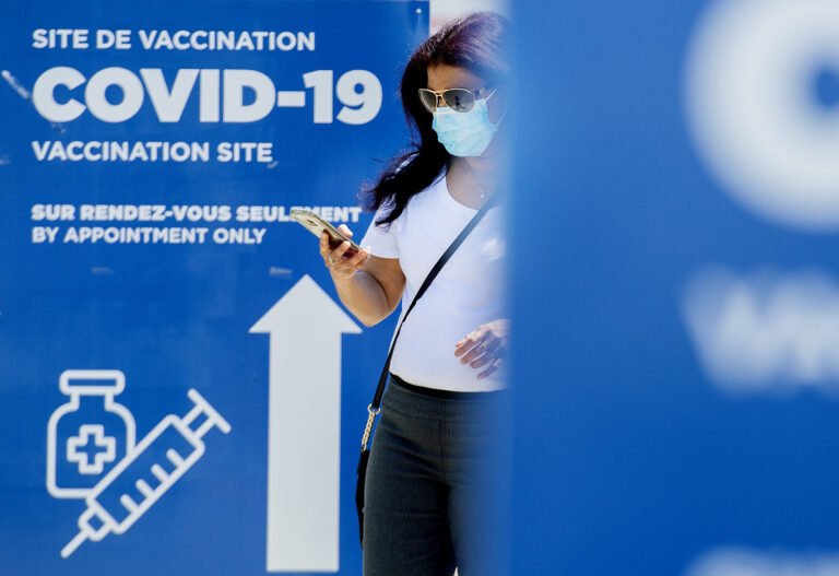 Pair of COVID-19 vaccination clinics in Montreal’s east end set to close