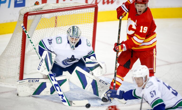 Calgary Flames win 4-1 over Vancouver Canucks in NHL pre-season game