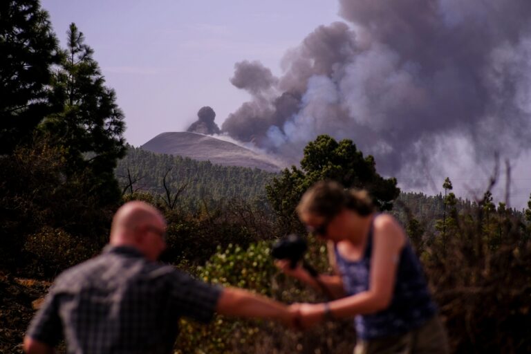 La Palma volcano continues to erupt as stay-home order lifted for residents