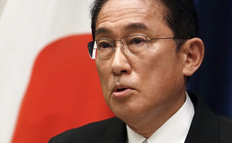 Japan dissolves parliament, setting stage for election that will test new leader