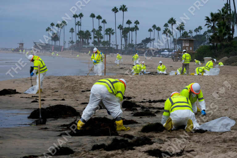 California oil spill: Cause of pipeline leak remains a mystery