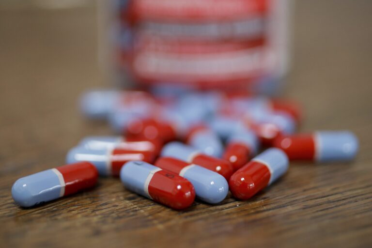 Pain reliever recalled due to dosage mislabeling, Health Canada says