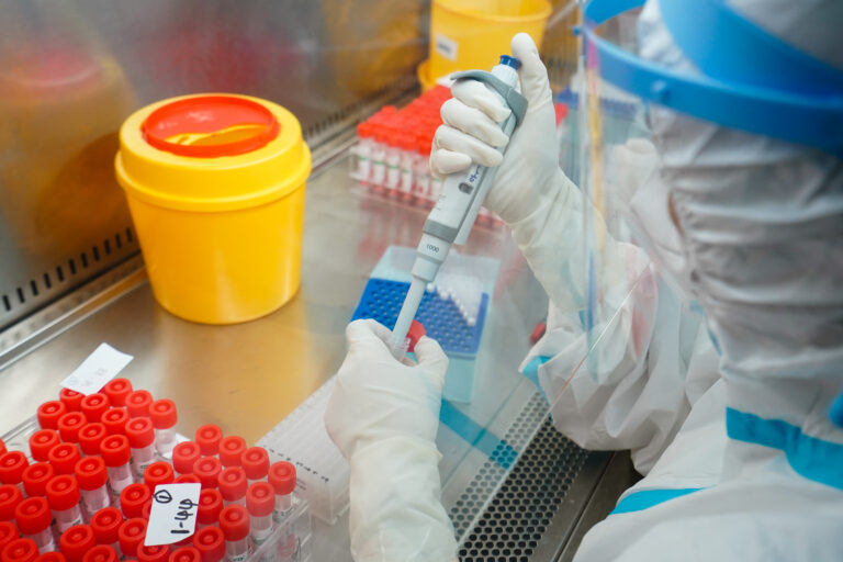 Ontario reports under 300 new COVID-19 cases for 1st time since early August