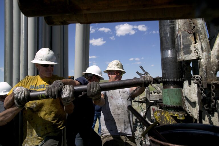 U.S. worries about winter prices as global natural gas shortage nears borders