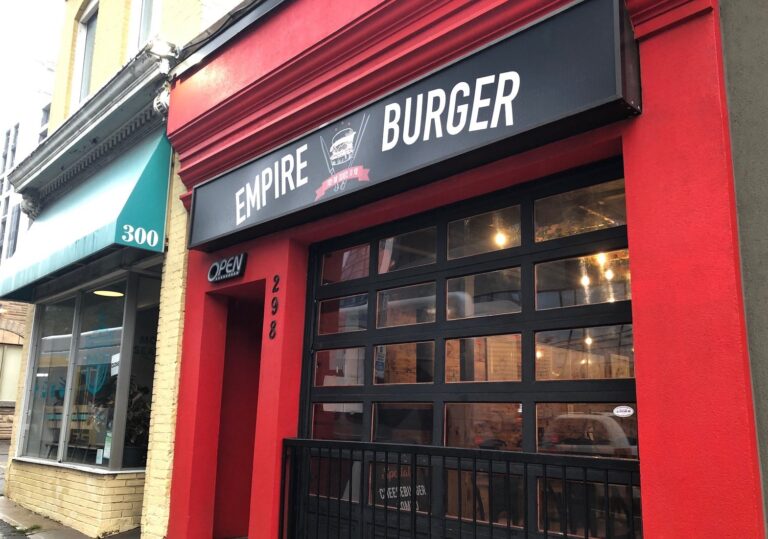 King Street restaurant first business in Hamilton to be charged under vaccine certificate program