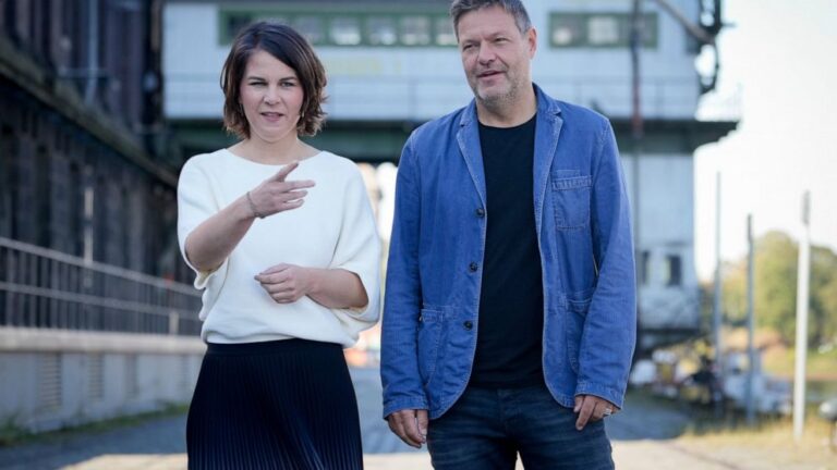 German Greens leadership steel party for government