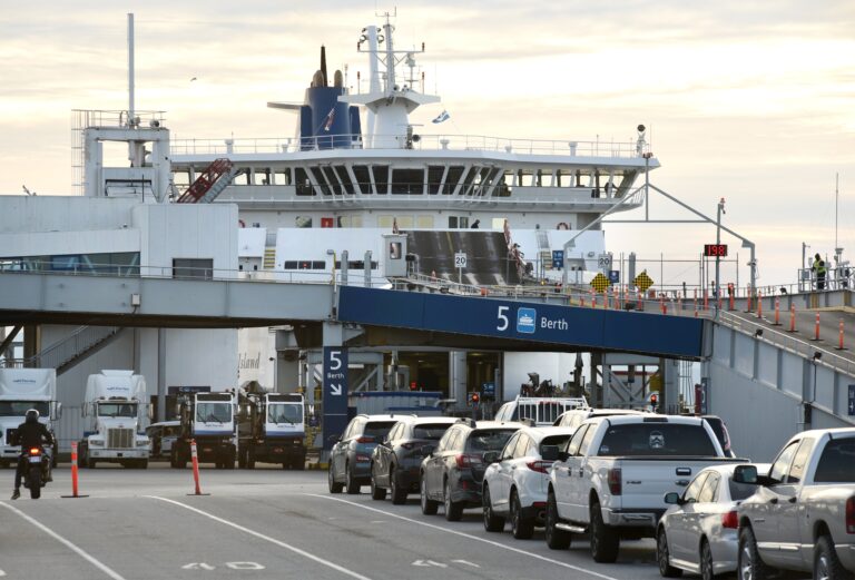 Three arrested on B.C. ferry after refusing to wear masks, threatening passengers