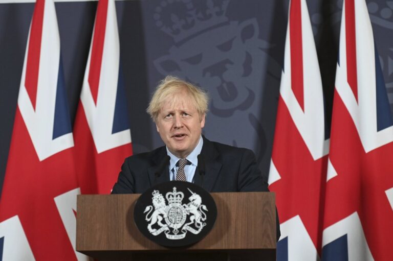 UK lays out more demands on Northern Ireland as post-Brexit battle continues