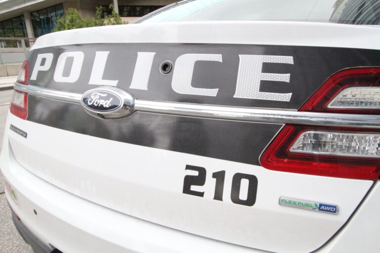Homicide unit investigates death of Winnipeg man Sunday