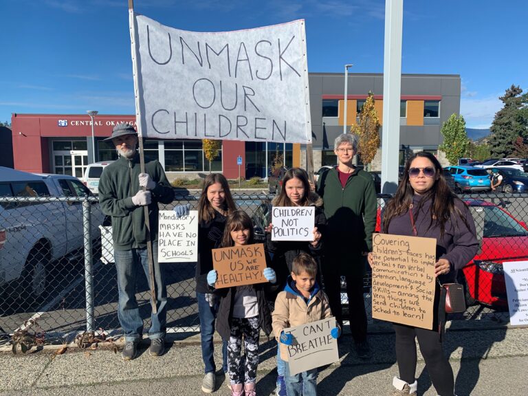 COVID-19: Anti-mask protest outside Kelowna, B.C. school board office draws small crowd