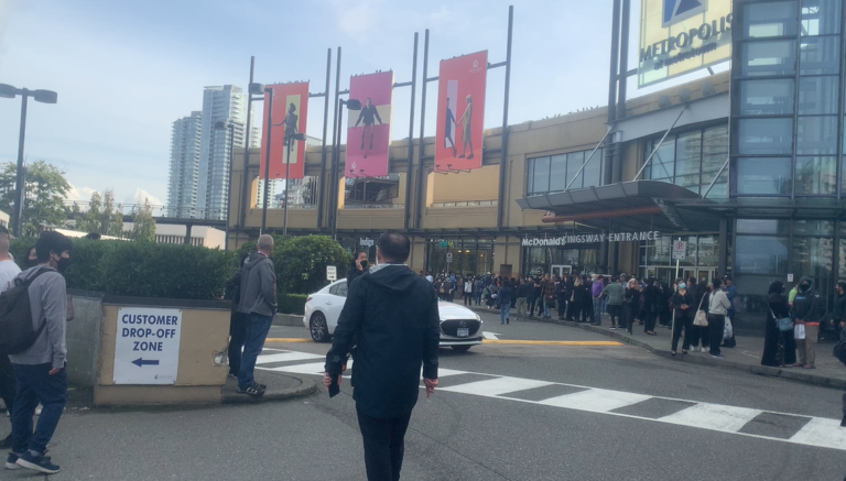Metrotown mall, SkyTrain station evacuated amid reports of shots fired and pipe bomb