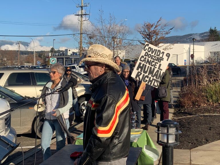 B.C. to introduce legislation to restrict COVID-19 protests near schools, hospitals