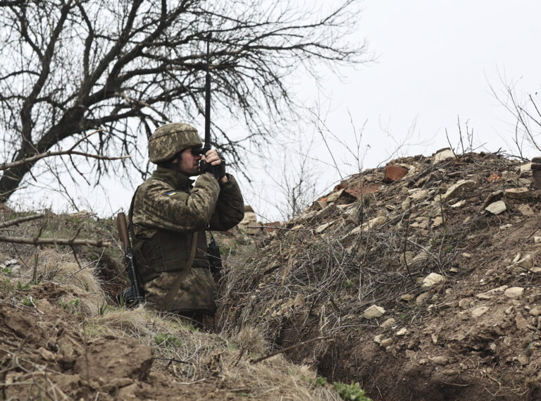 Russia has nearly 100K troops near border, Ukraine president says