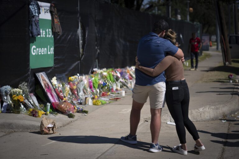 Deaths at Travis Scott’s Astroworld concert spurs call for independent review