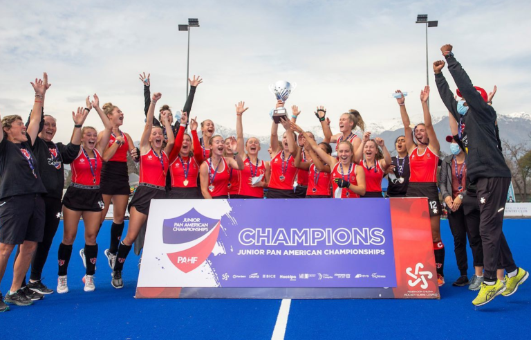 Ottawa working to get women’s field hockey team home from South Africa after Omicron travel ban