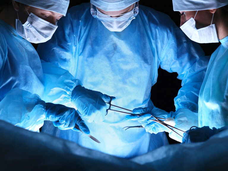 COVID-19: Can doctors refuse unvaccinated patients? Reports suggest this is already happening