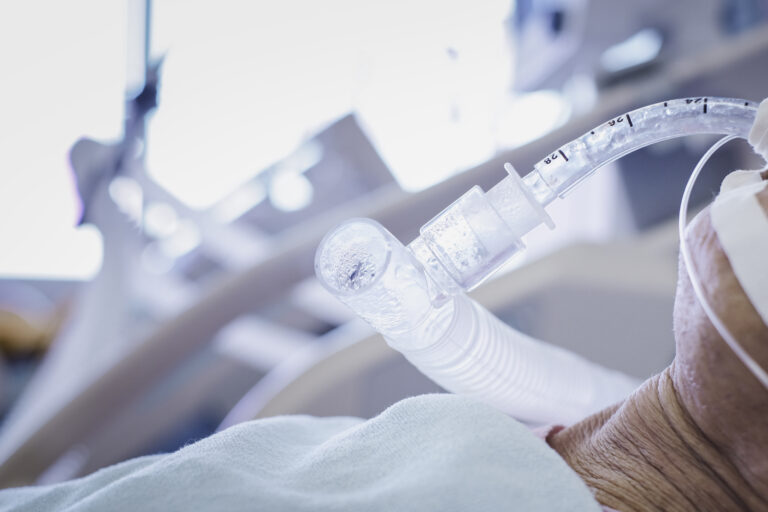 U.S. senior wakes from COVID-19 coma on day she was to be taken off life support