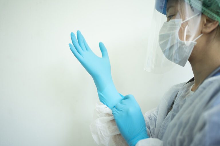 Foreign doctors ready to help are ‘sidelined’ by regulation, expert says