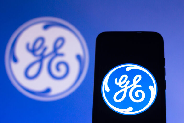 GE to split into 3 public companies with focus on aviation, health care, energy