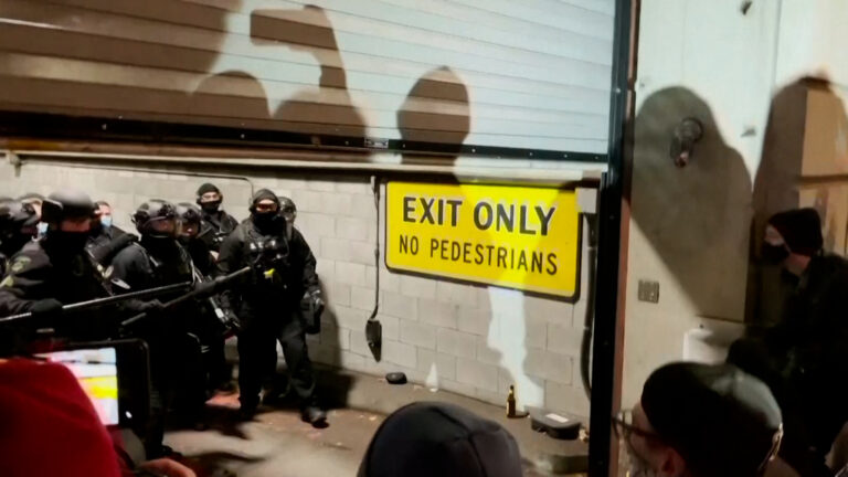 Portland protesters break windows, throw objects in wake of Kyle Rittenhouse verdict