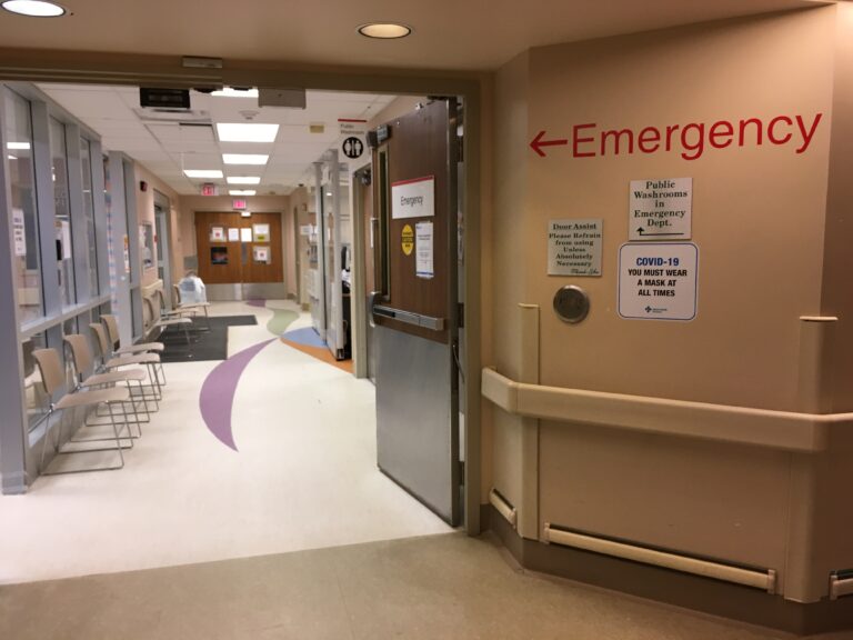 COVID-19 surgery delays can be done without overburdening workers, say experts