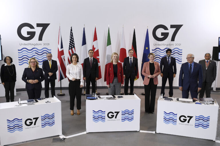 G7 to Russia: There will be ‘massive consequences’ if Ukraine invaded