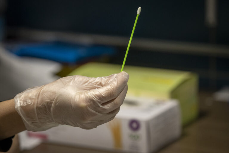 Ontario reports more than 1,800 new COVID cases as daily counts continue to surge