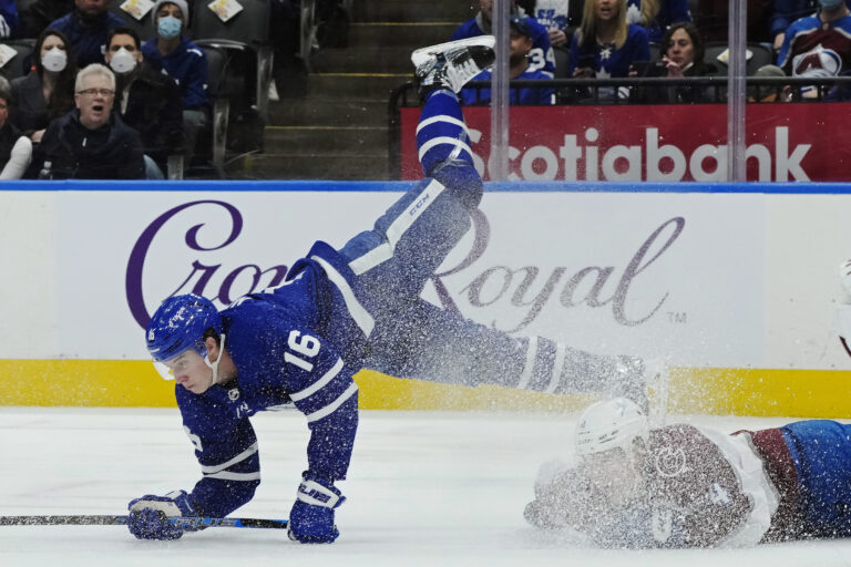 Blame Canada? NHL contends with stricter COVID-19 rules north of border