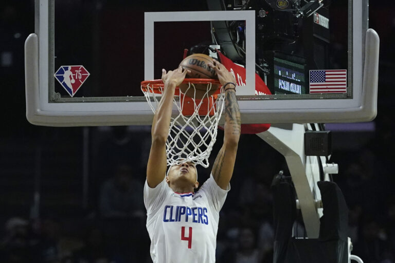 NBA players to return to court sooner under updated COVID-19 protocols