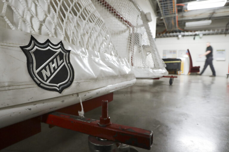 NHL, players’ association announce 4-day shutdown ending Boxing Day