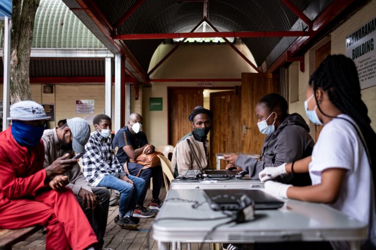 No sign Omicron COVID-19 variant more severe, early South Africa data shows