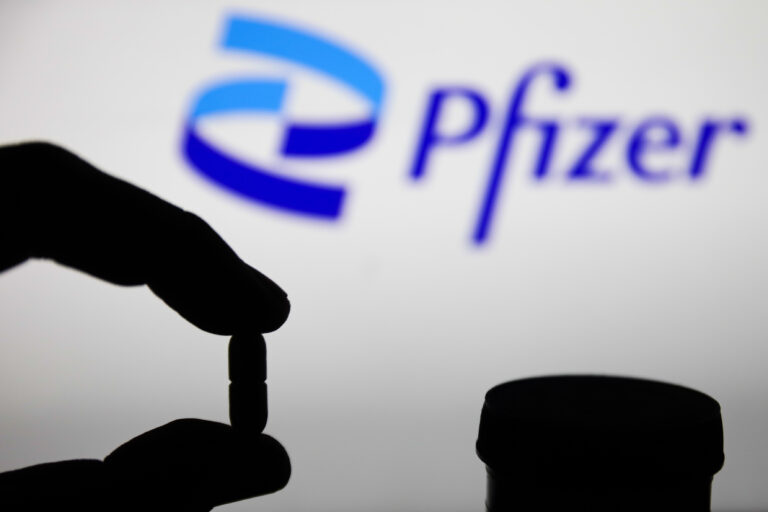 Pfizer’s COVID-19 pill appears effective against Omicron variant, company says