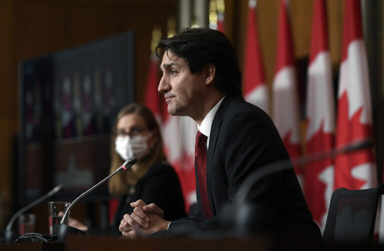 Omicron COVID-19 variant outlook for Canada has feds ‘very concerned,’ Trudeau says