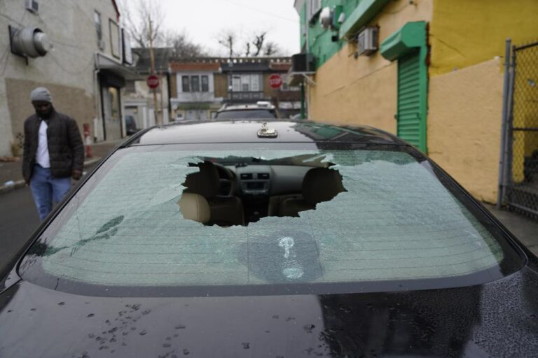 6 gunmen fire over 65 shots on busy Philadelphia street, injuring 6