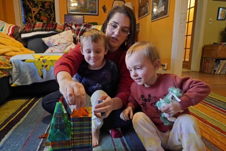 ‘Anxiety is high’: Parents of kids too young for COVID-19 vaccines fear Omicron wave