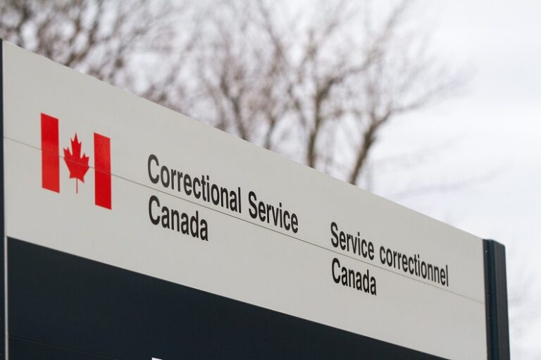 COVID-19: Some federal prisons in Quebec ‘very close’ to staff shortages says guard’s union